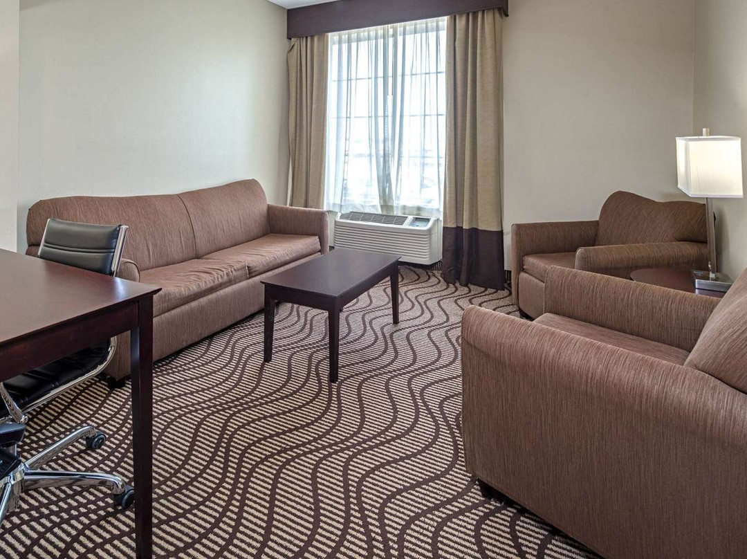 La Quinta by Wyndham Gonzales la主图