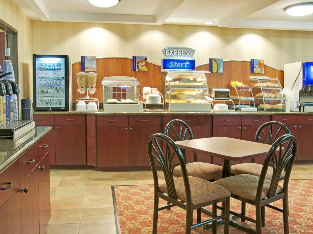 Express Inn Leesville Ft Johnson, SureStay Collection By Best Western主图