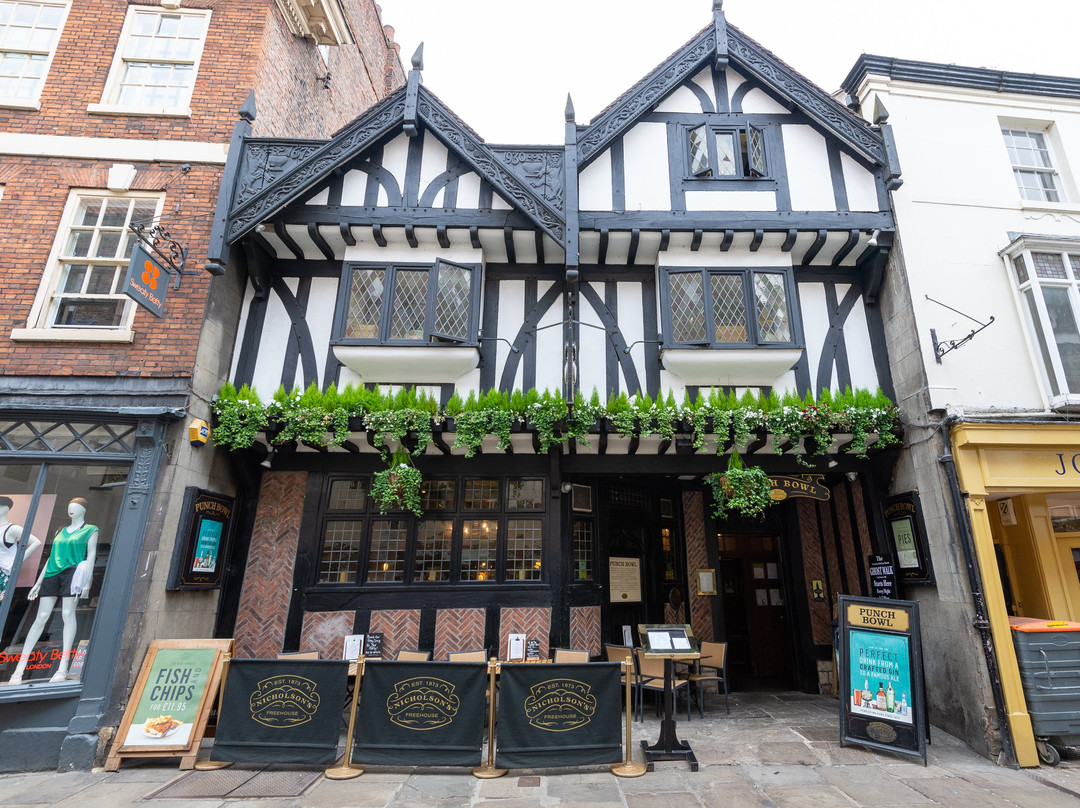 The Punch Bowl (Nicholson's Pub)