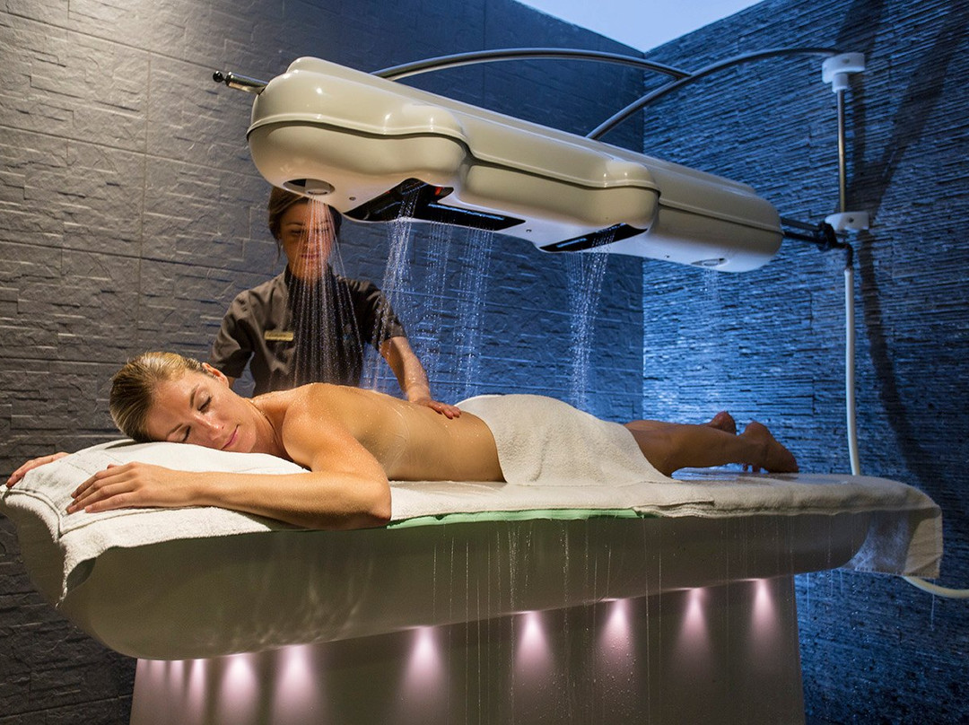 Aqua Royal Spa-努美阿必去景点