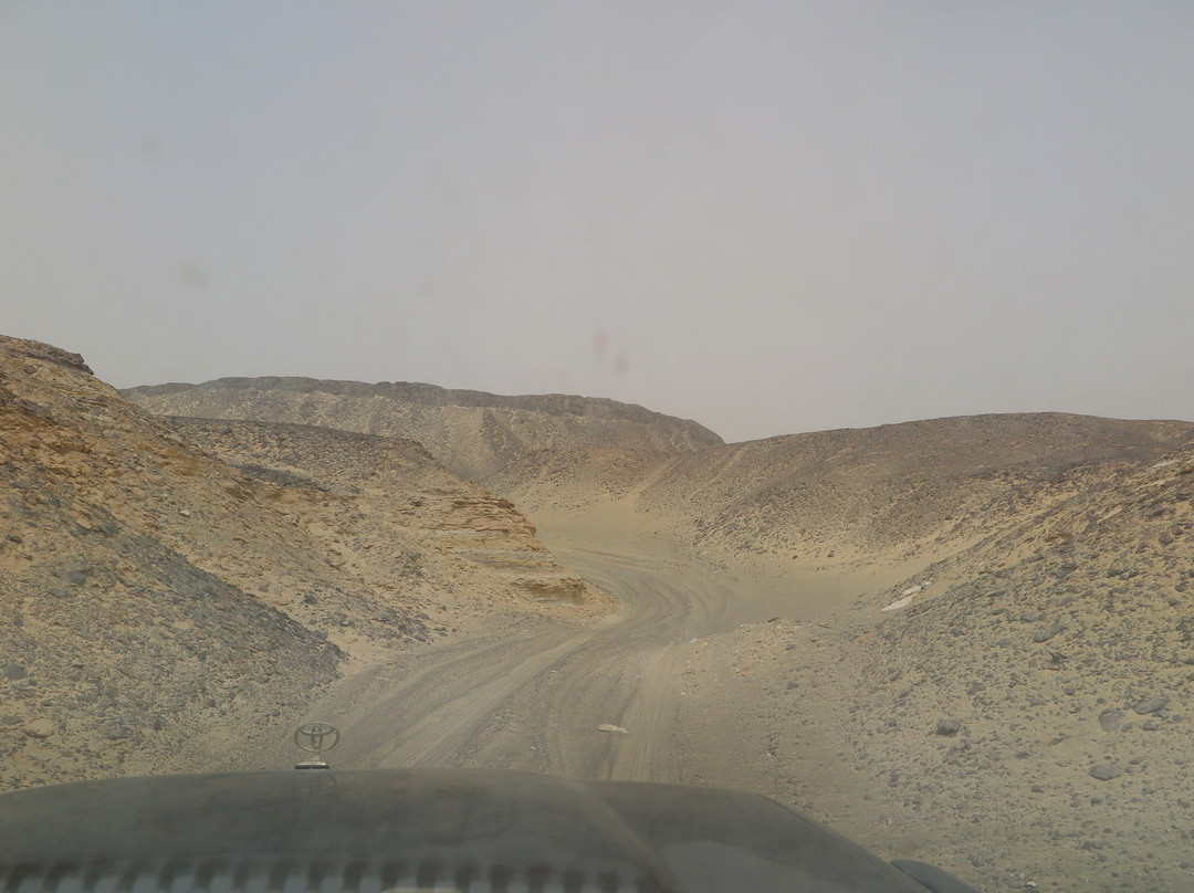 English Mountain Bahariya Oasis景点图片