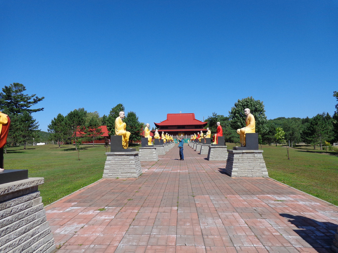 Tam Bao Son Buddhist Monastery-Harrington必去景点