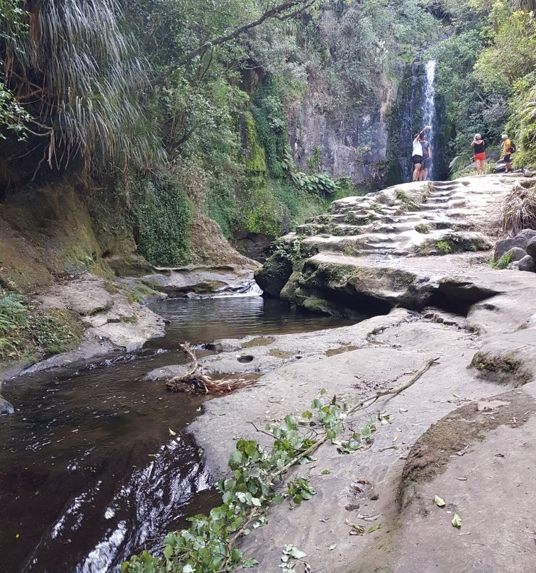 Kaiate Falls景点图片