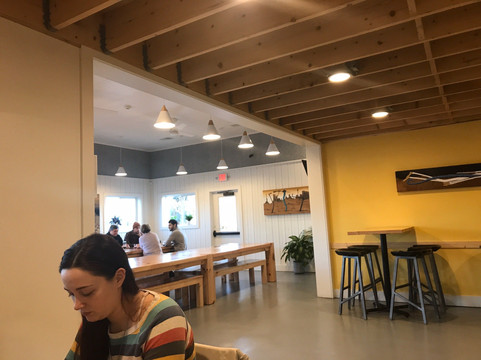 Waypost Brewing Co.-Fennville必去景点