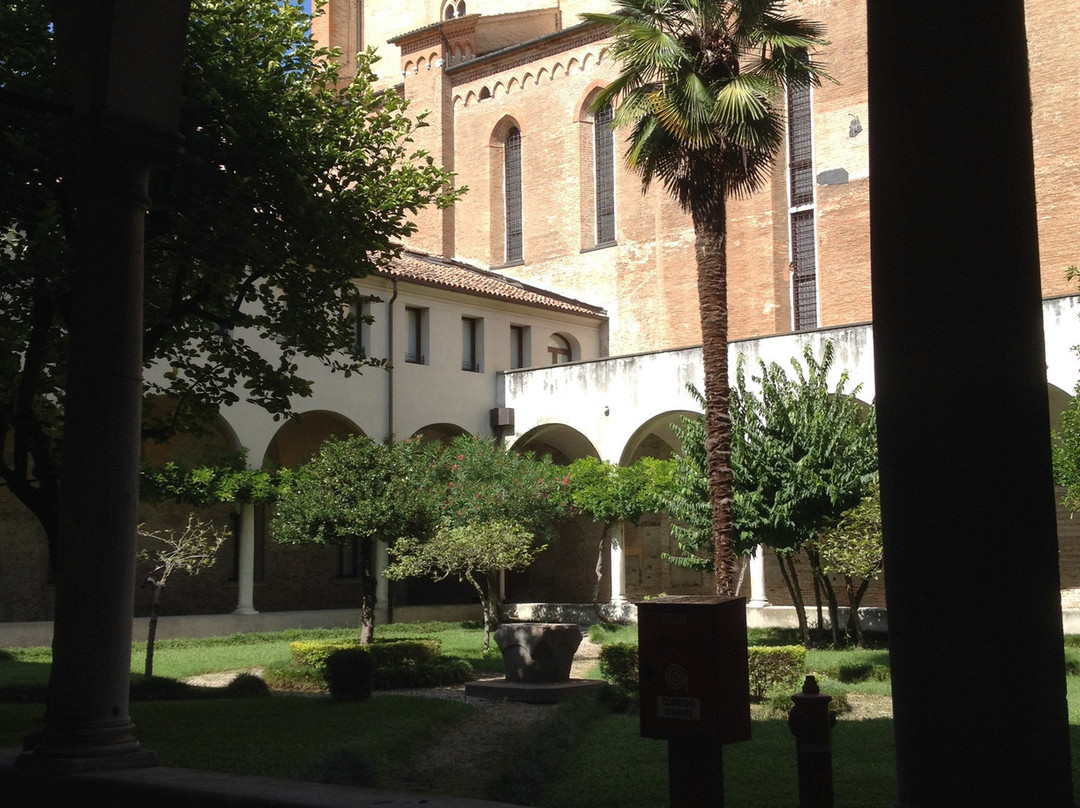 Sala del Capitolo,affreschi di Tommaso da Modena-特雷维索必去景点