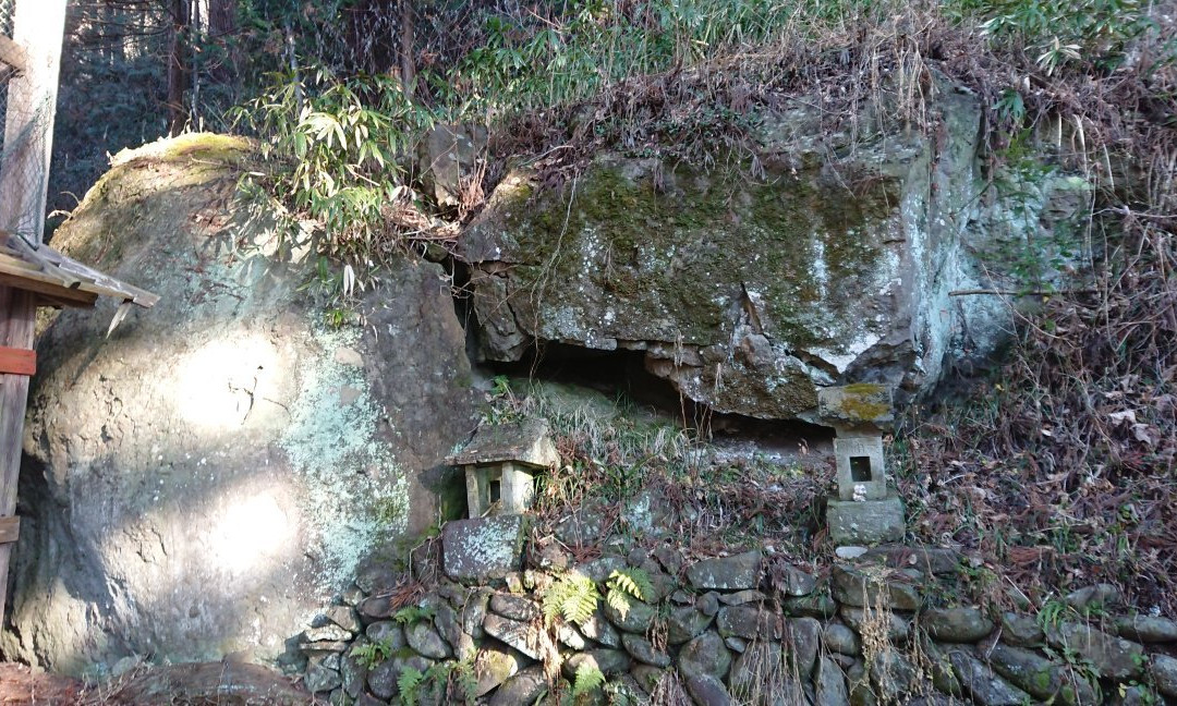 Totto Shrine景点图片