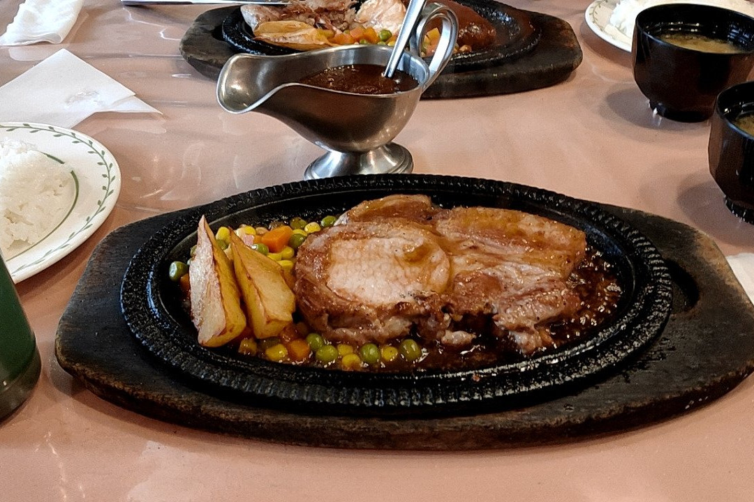矢板市餐馆和美食-Steak Shioya