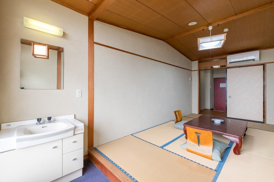 OYO 661 Marutora Bekkan主图