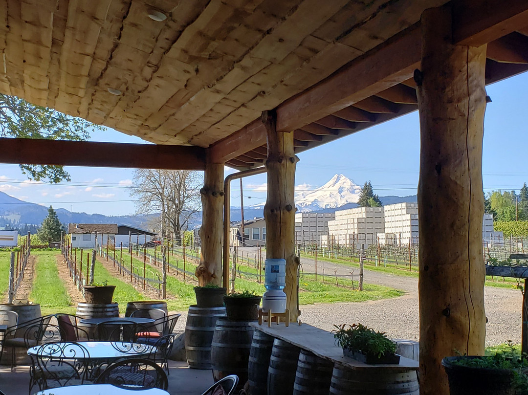 Hood Crest Winery and Distillers-胡德里弗必去景点