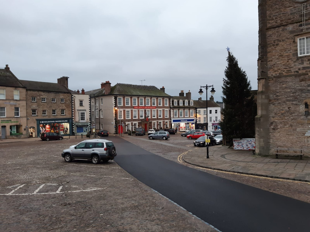 列王之首酒店主图