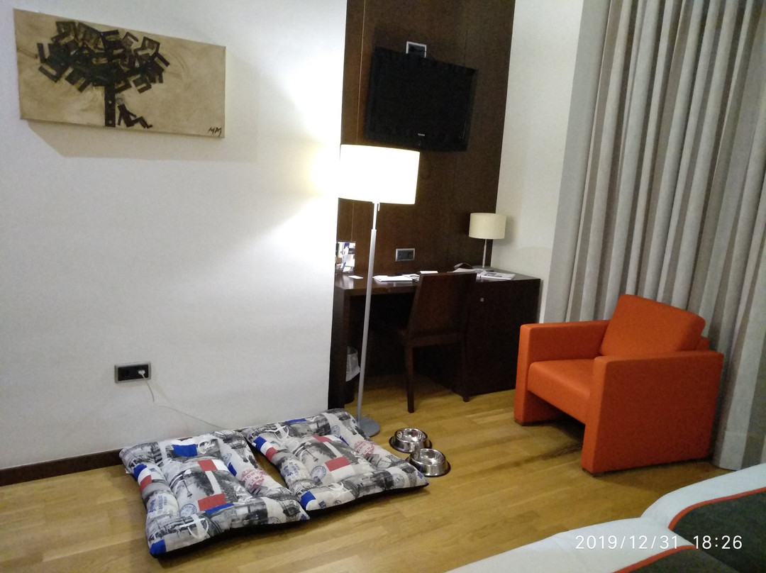 塔拉尤埃拉高尔夫酒店主图