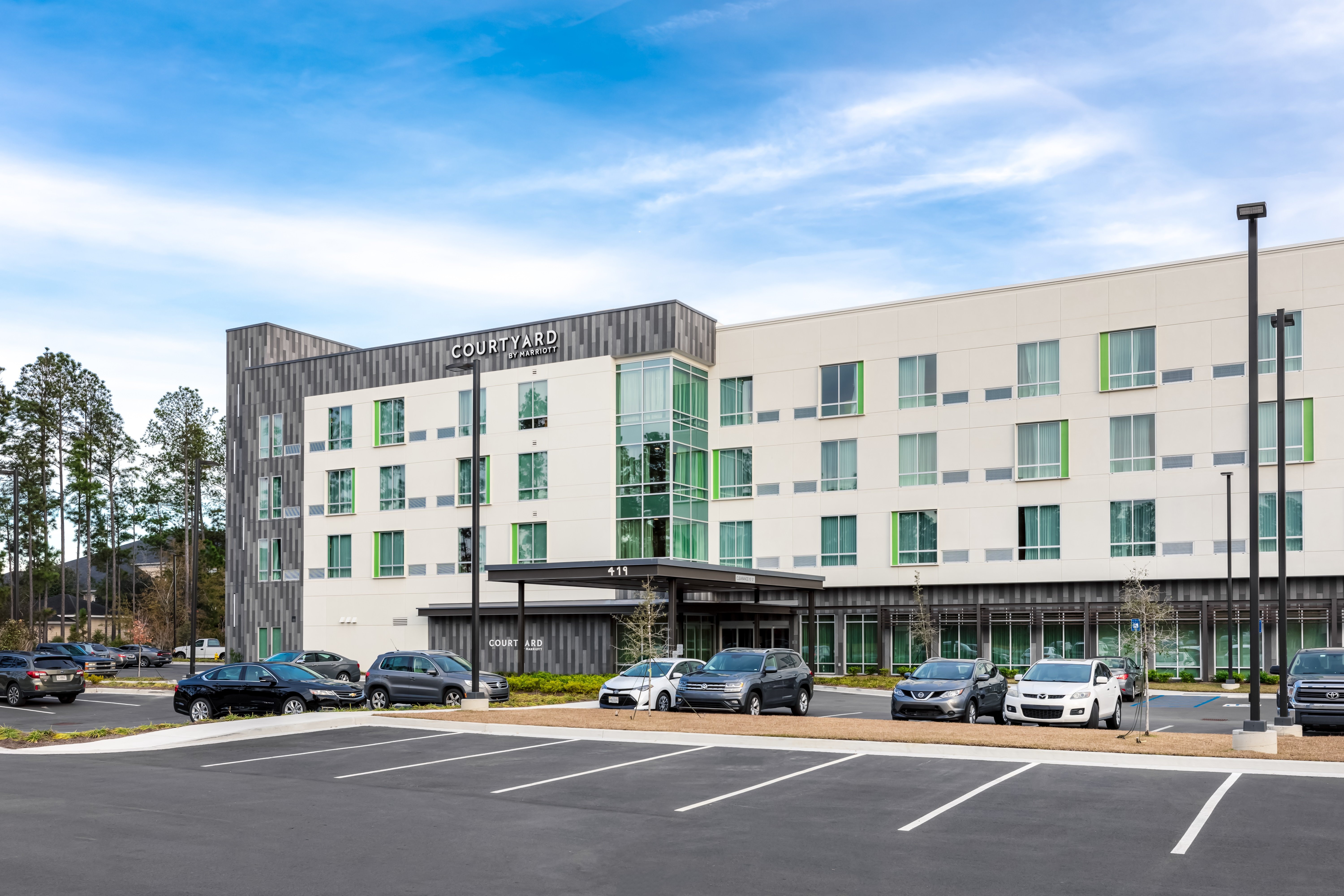Courtyard Savannah Airport-官方