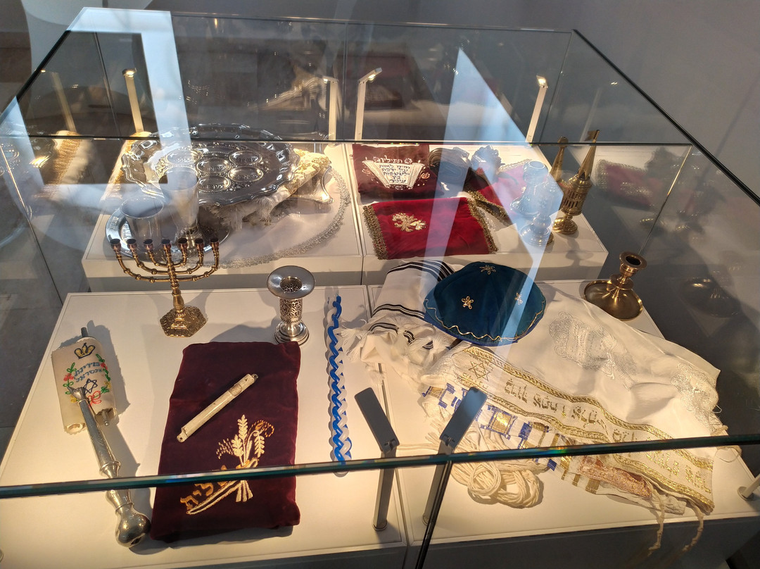 Museum of Jewish History in Oradea景点图片