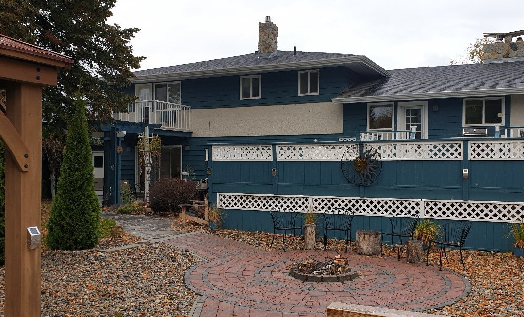 Sunny Shuswap B&B主图