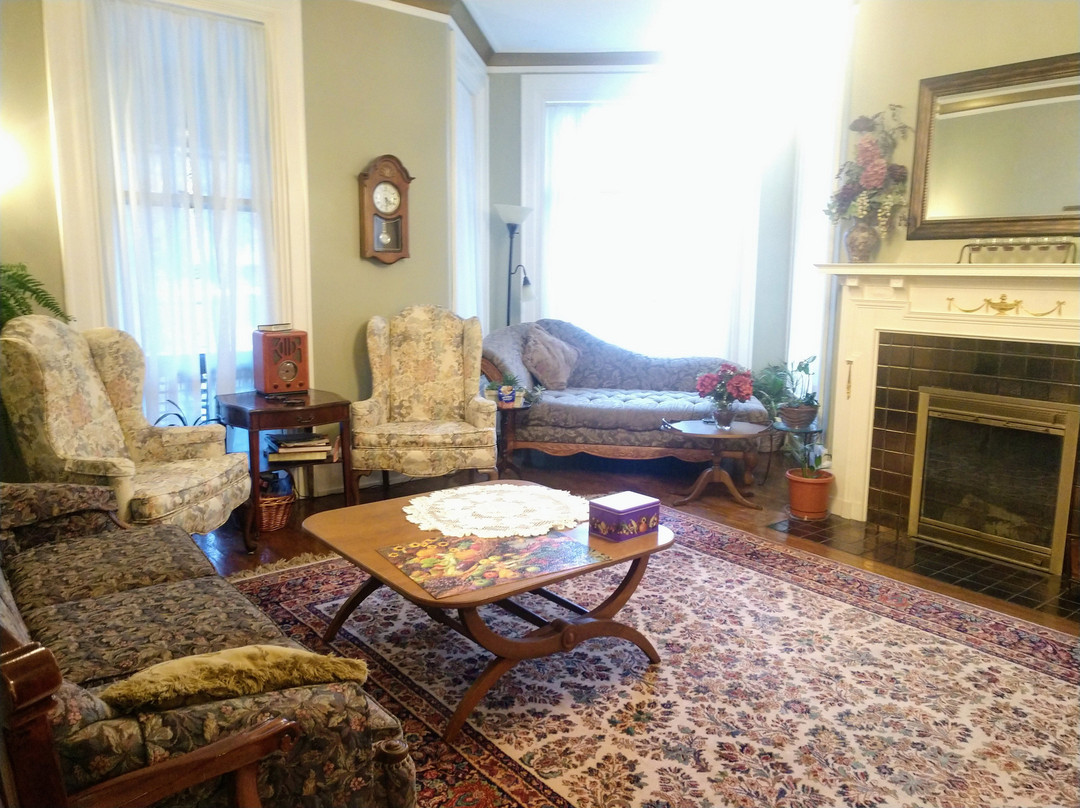 The Parsonage Inn B&B主图