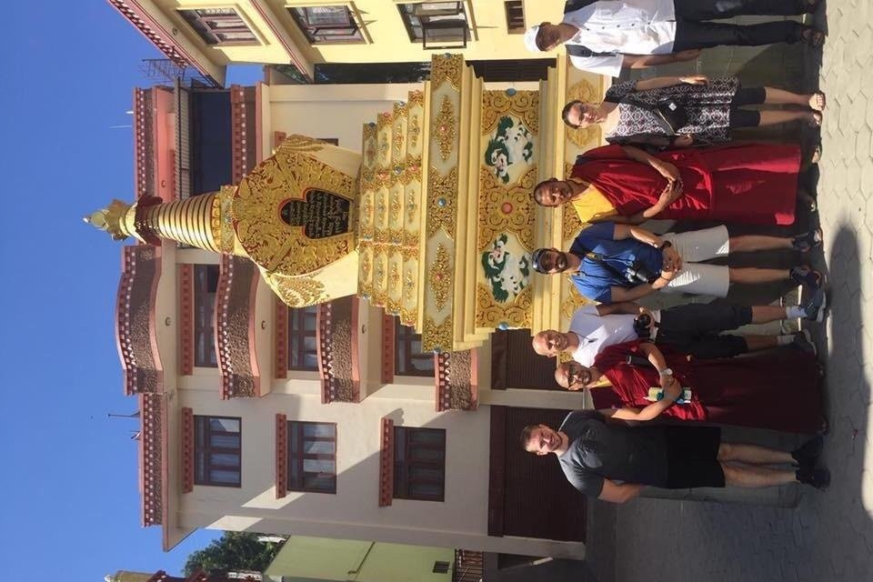 yoga & meditation retreat with monks景点图片