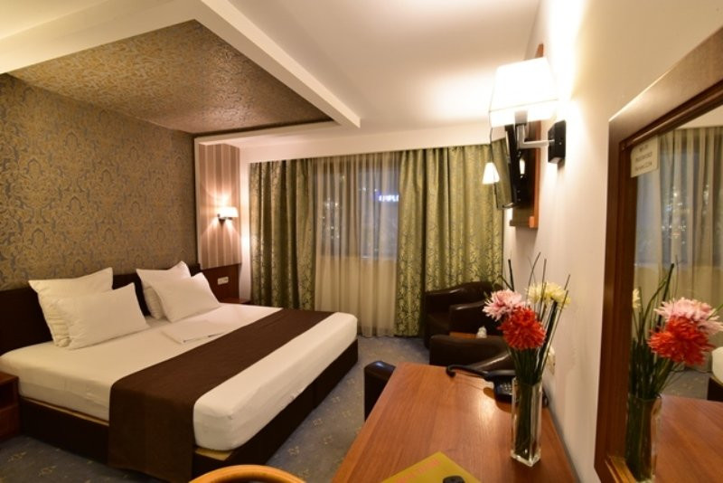 Hotel Forum Ploiesti主图