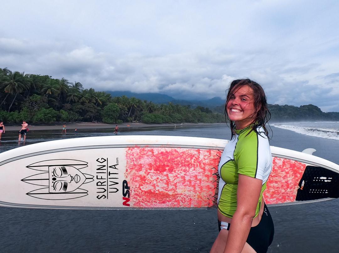 Nomadic Surf Camp-乌维塔必去景点