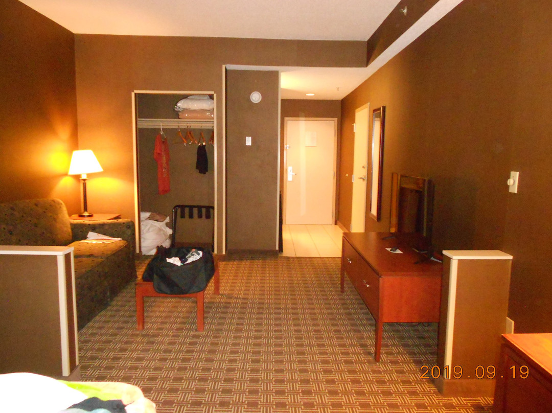 Quality Inn & Suites Benton - Draffenville主图