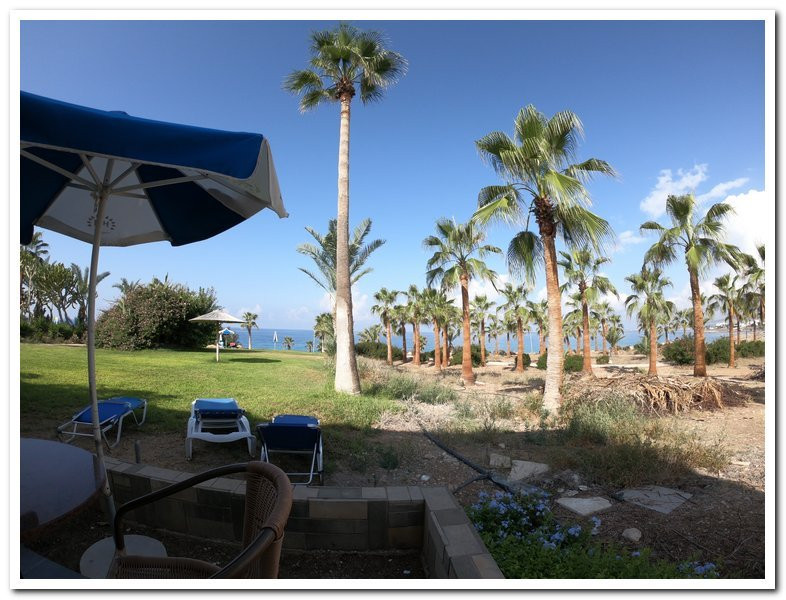 Helios Bay Hotel主图