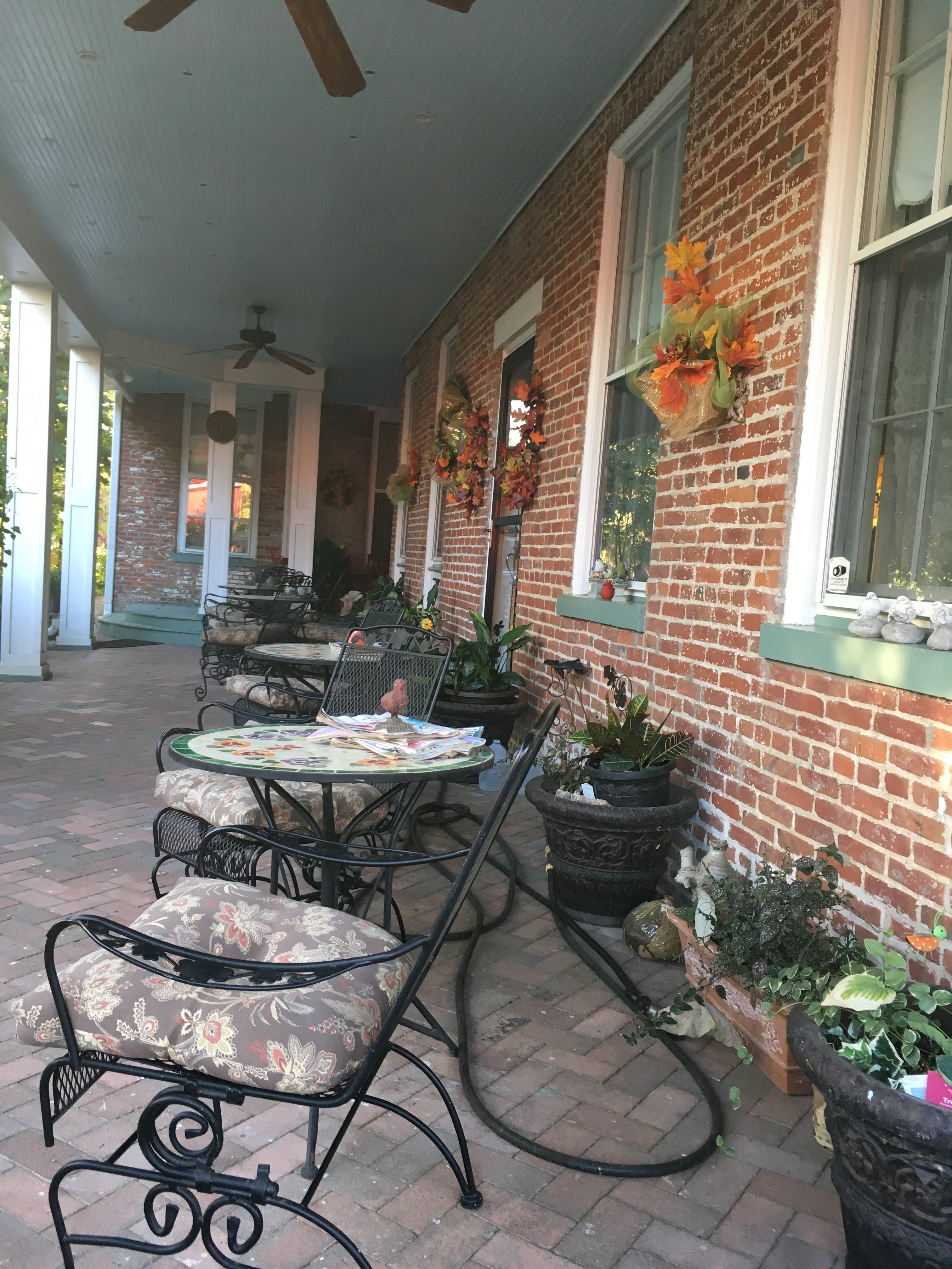 Azalea Manor Bed and Breakfast-官方
