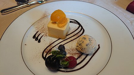 フレンチレストラン ルミエール