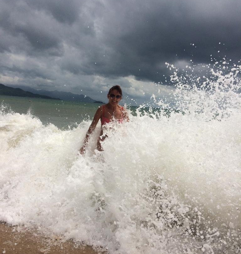 加里奥特酒店主图