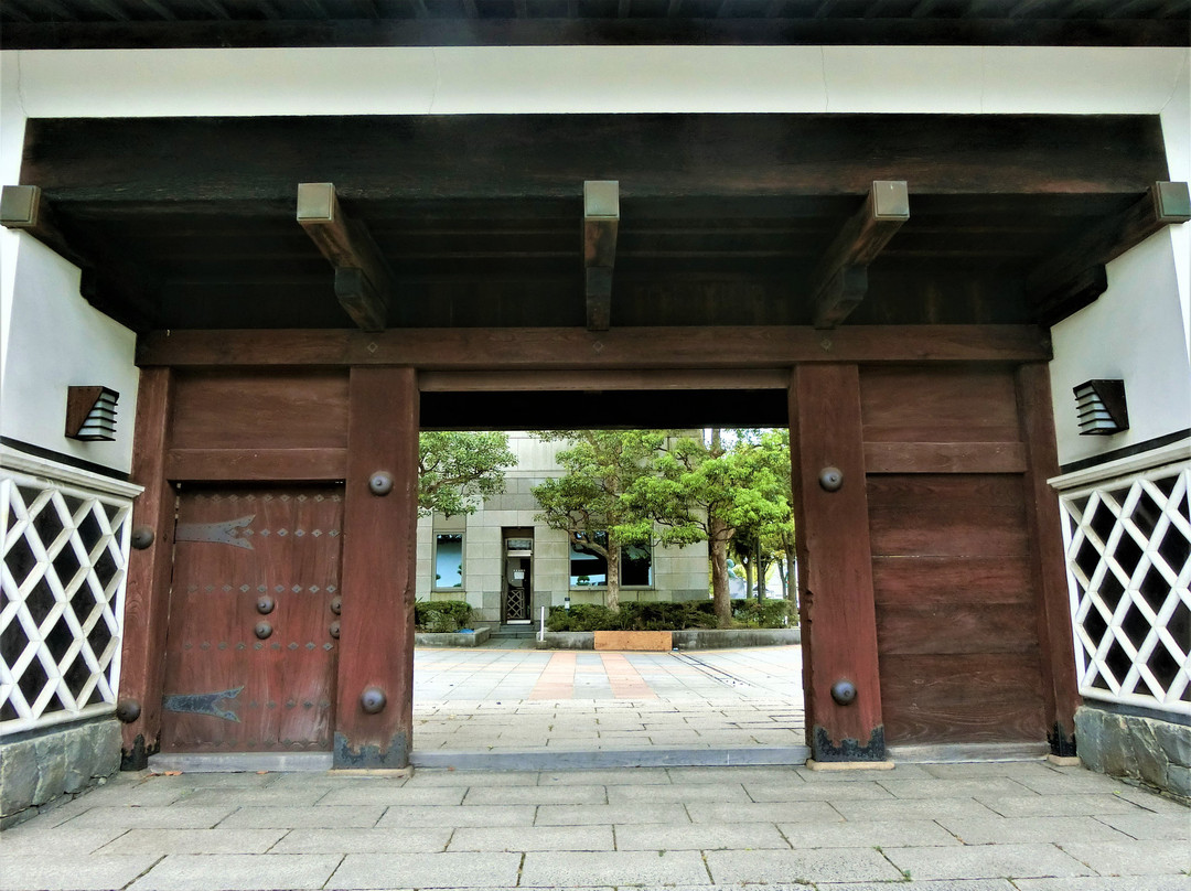 The Bukemon Gate of the Minoura Family-鸟取市必去景点