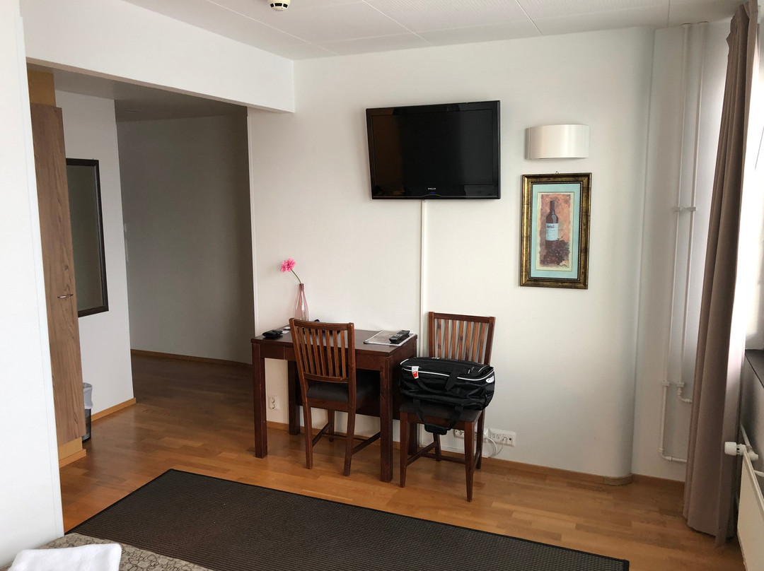 Hotelli,- Ravintola,- Areena Alvariini主图