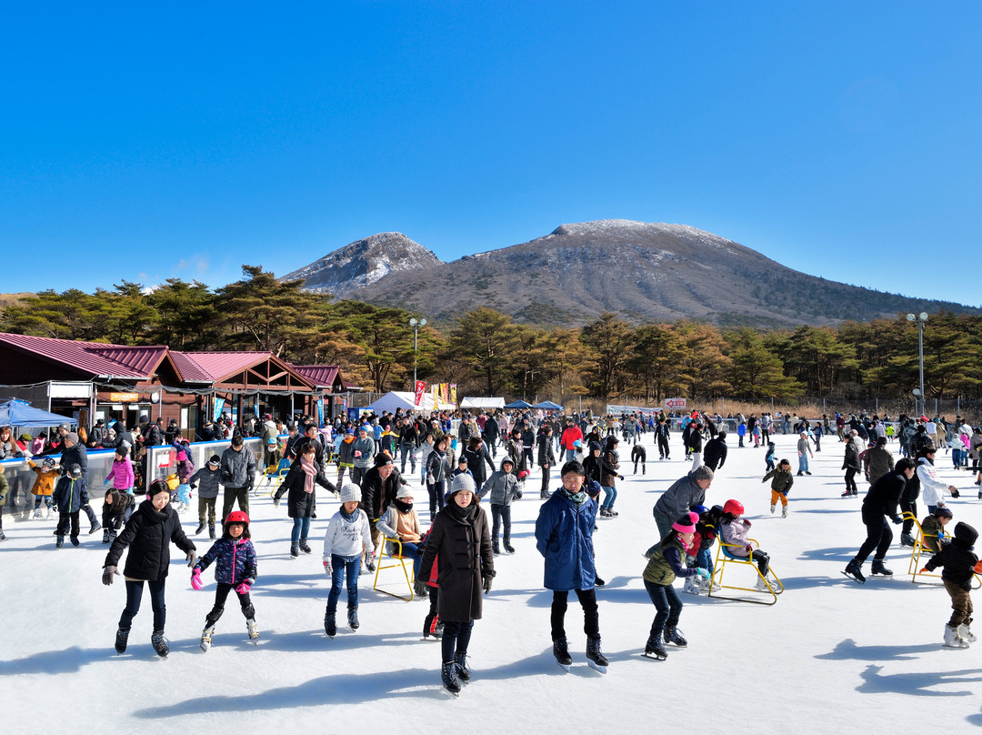 Ebino Kogen Artificial Ice Rink-虾野市必去景点