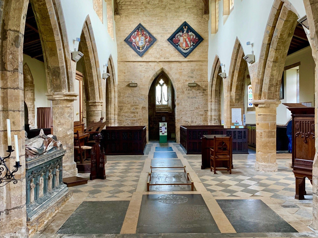 The Church of St Mary the Virgin-Fawsley必去景点