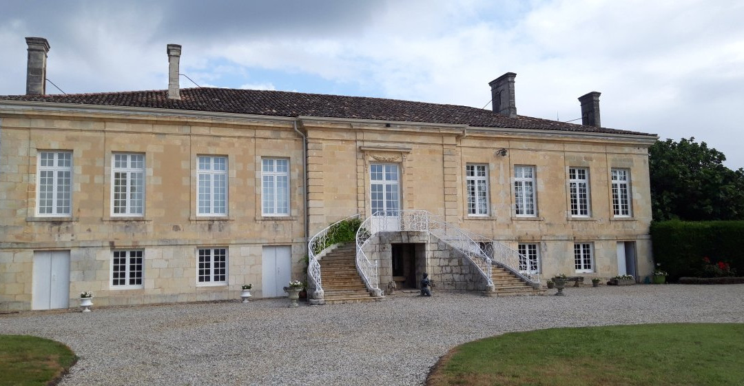 Chateau Balac-Saint-Laurent-Medoc必去景点