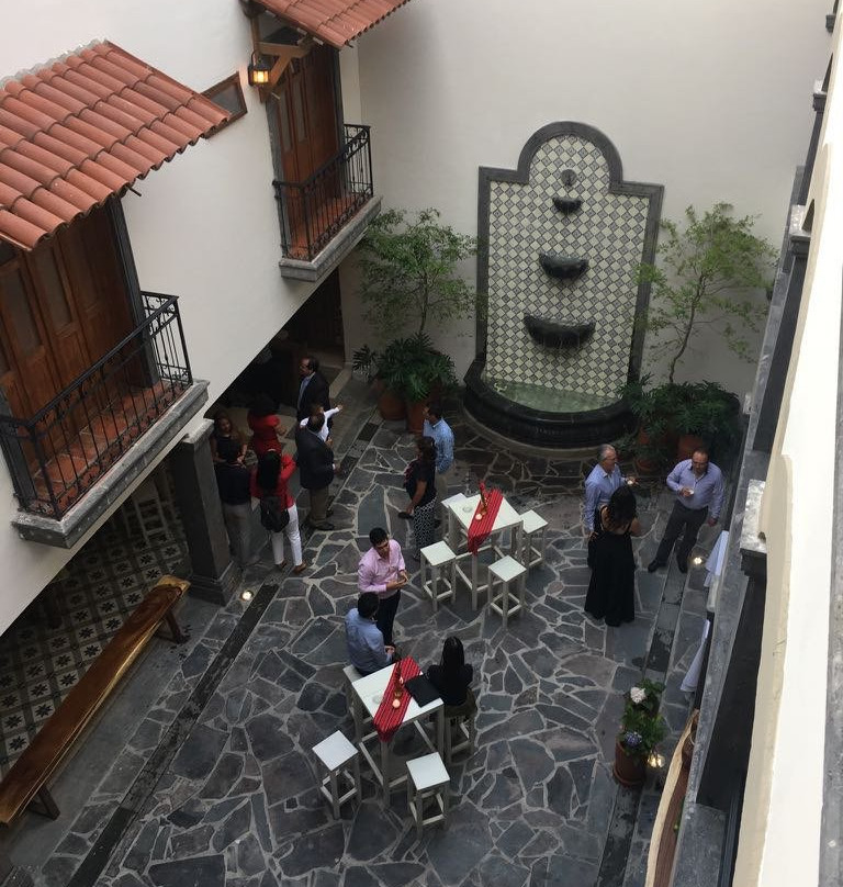 Hotel Puerta San Pedro主图