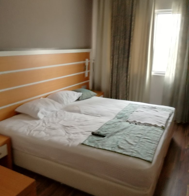 Fourway Hotel SPA & Restaurant主图