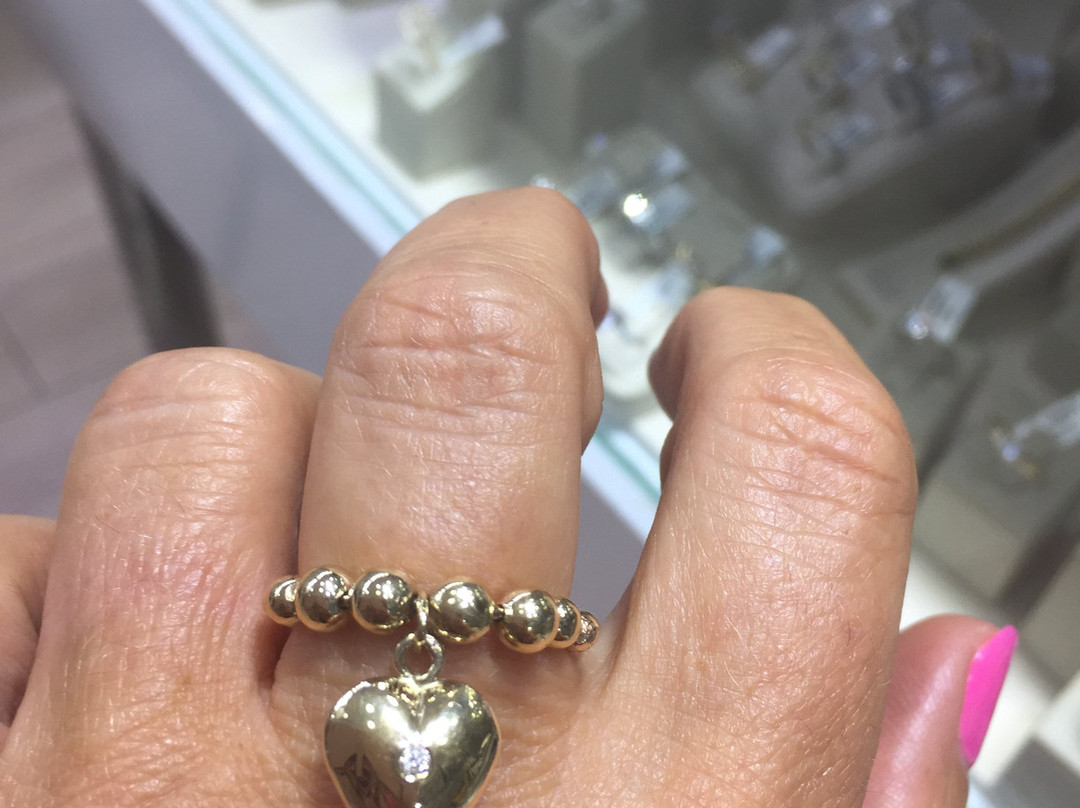 Anya Jewellery and Diamond-马尔马里斯必去景点