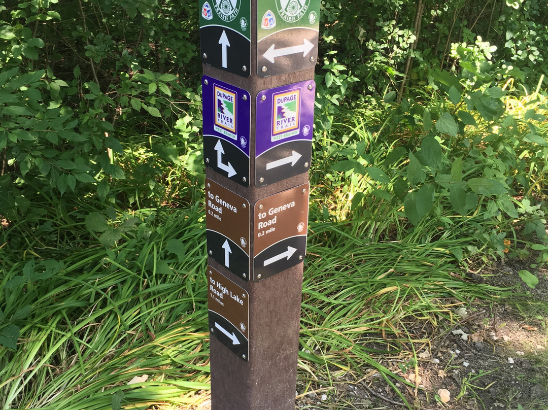 Larry S. Provo Training Center-West Chicago必去景点