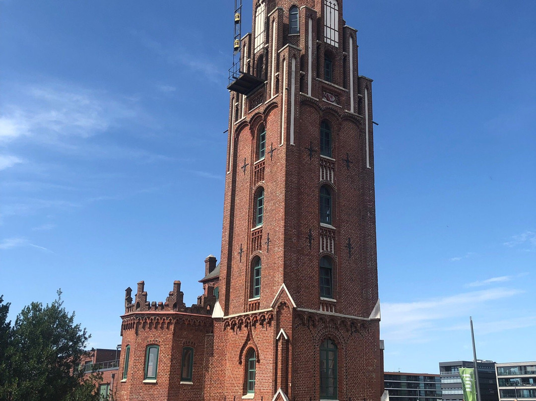 Simon-Loschen-Leuchtturm-不来梅港必去景点