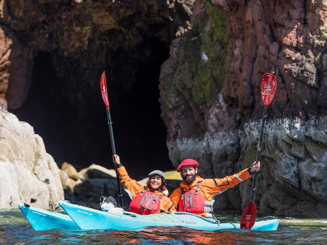 Kayak Summer Isles景点图片