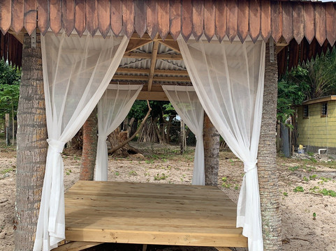 海拉拉假日旅馆主图