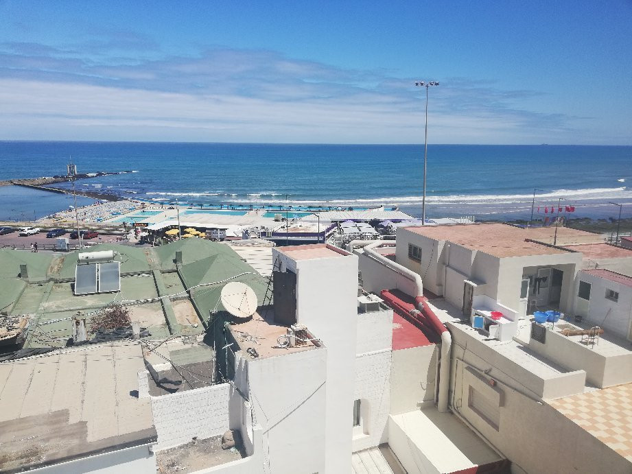 蓝色海岸酒店主图