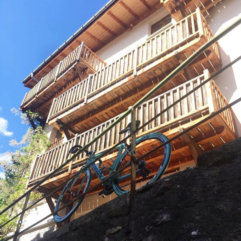 焦糖住宅酒店主图