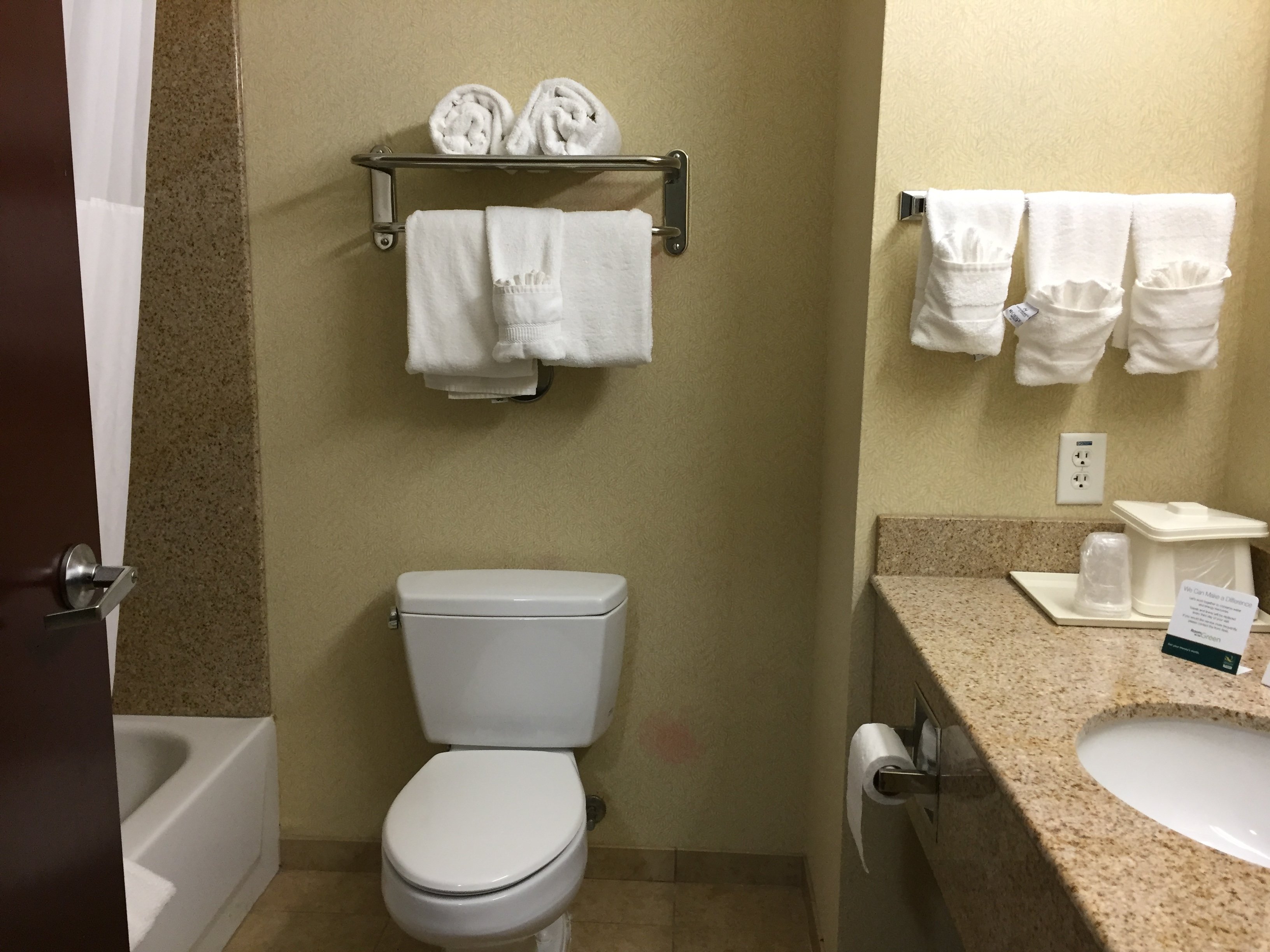 Comfort Suites-浴室