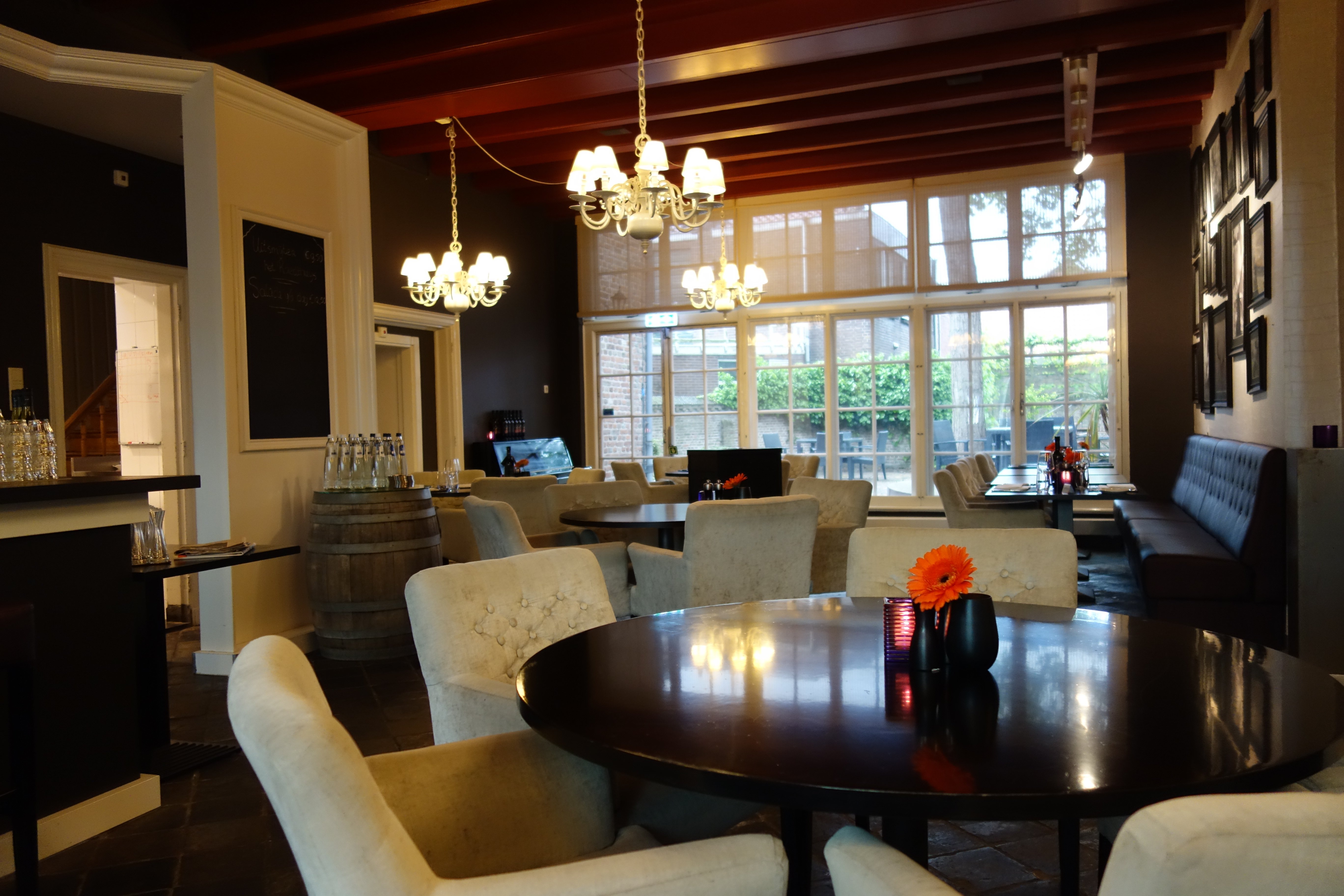 Hotel Het Raedthuys-餐饮