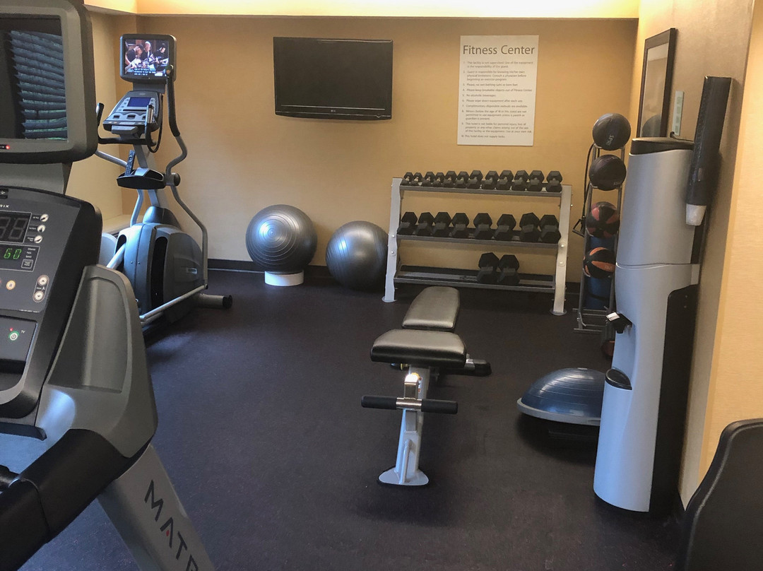 Hotel MTK Mount Kisco主图