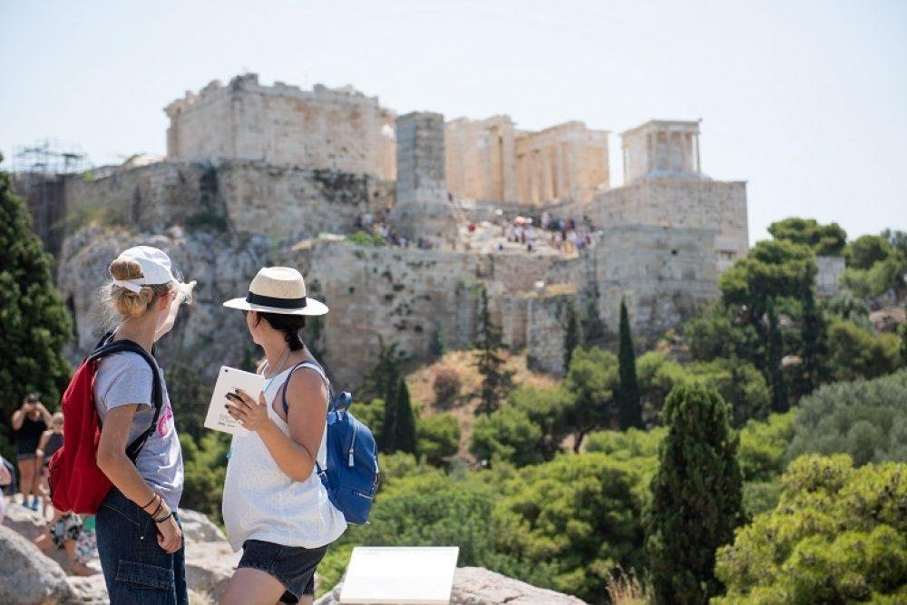  Discover the Hidden Gems Among Greece's Main Tourist Attractions