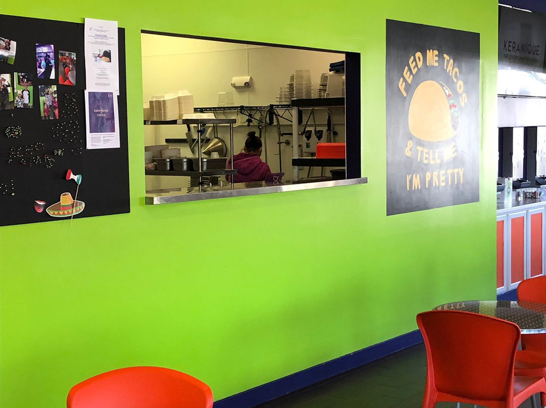 Barrington餐馆和美食-nacho mammas barrington