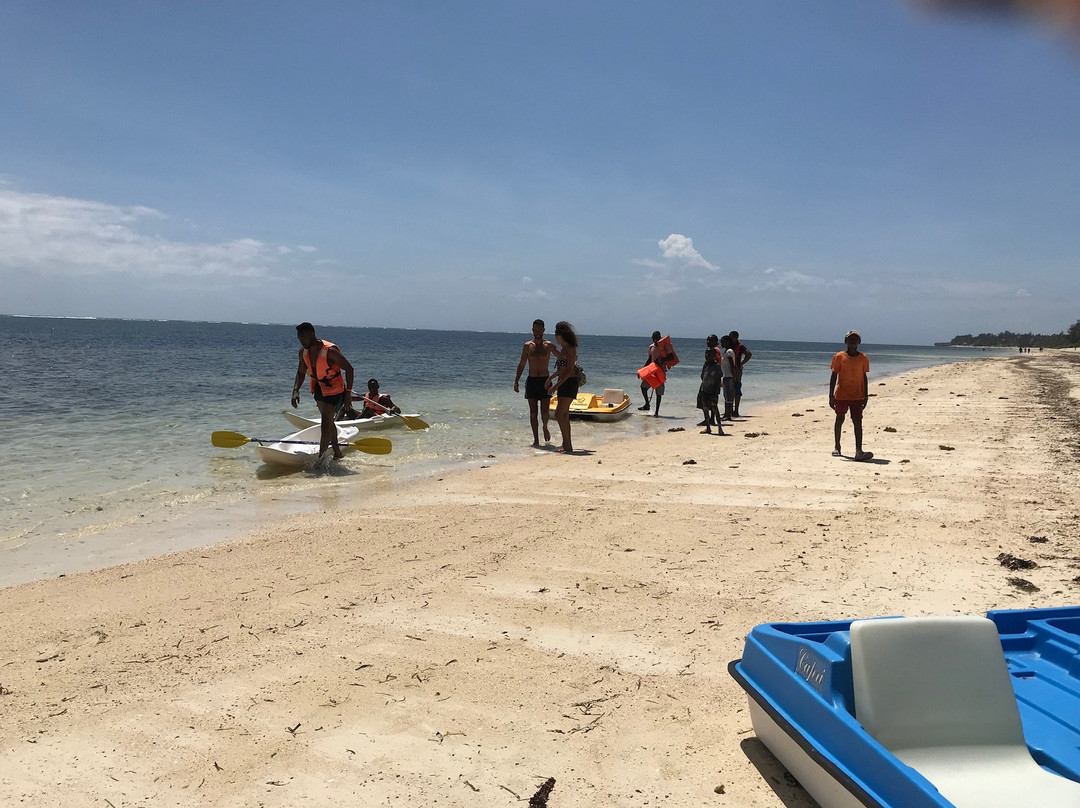 Sun N Sand Beach Resort主图