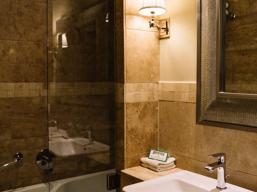 布达佩斯巴尔塔扎尔旅馆主图