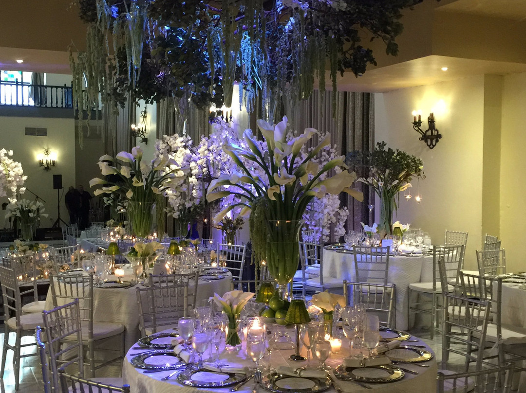 艾尔康文托酒店主图