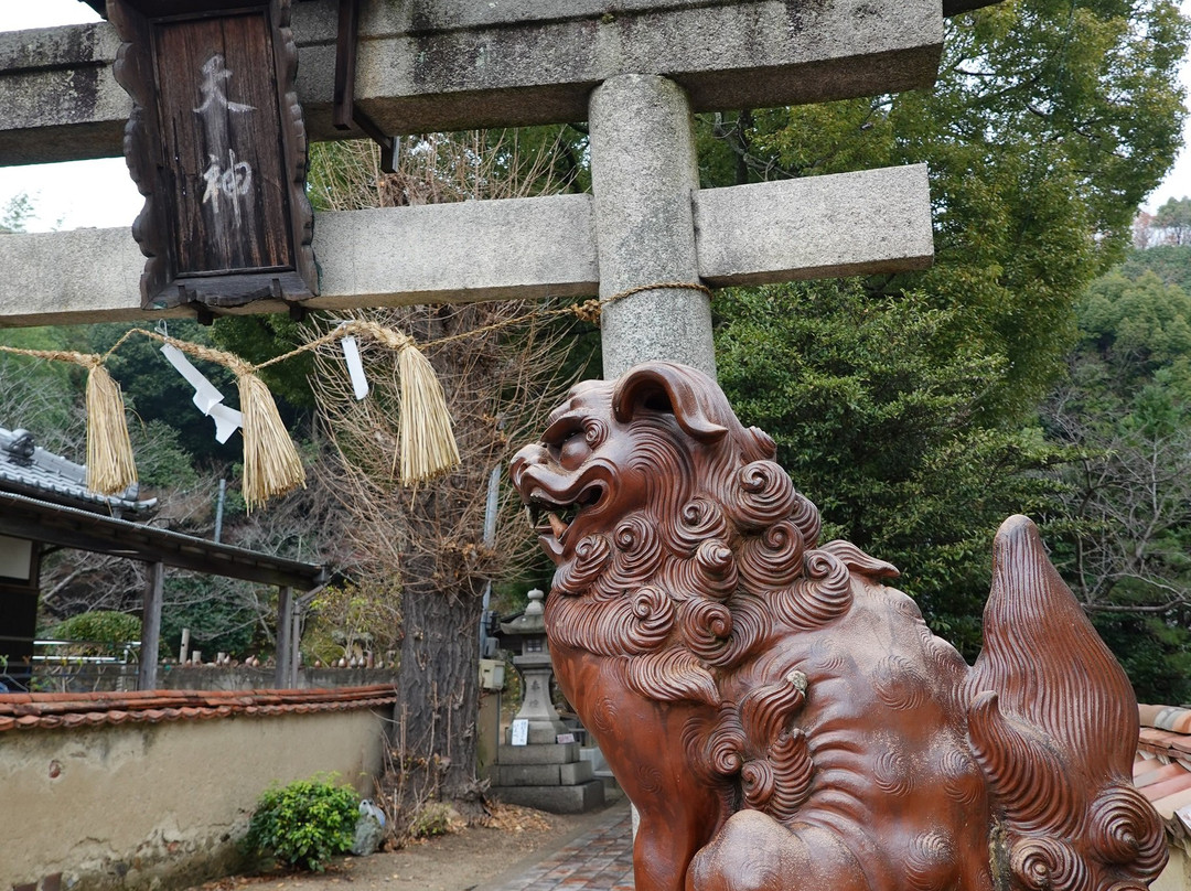 Amazu Shrine景点图片